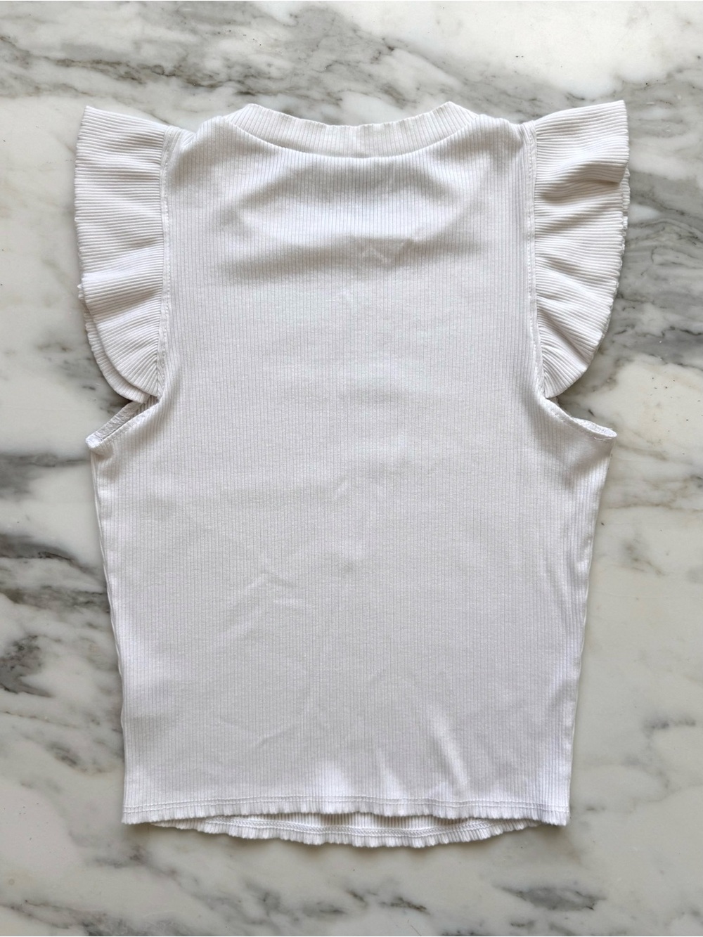 Alya White Ribbed Ruffle Flutter Sleeve Top • Sz M - Picture 2 of 5
